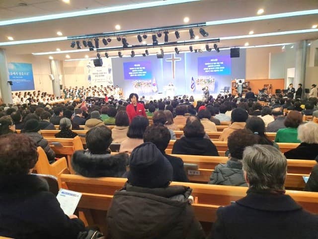 한기총 고경환 대표회장 취임예배 드려...한기총, WEA 서울 총회 개최 반대 포럼 열 것_0